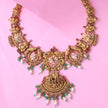 SHORT NECKLACE