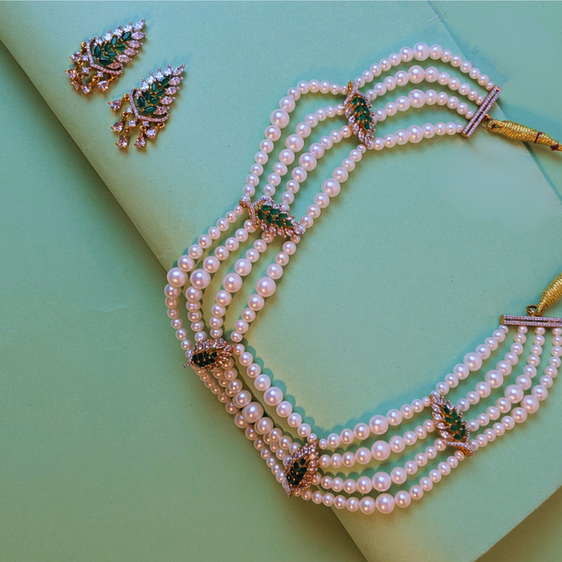 PEARLS NECKLACE SET