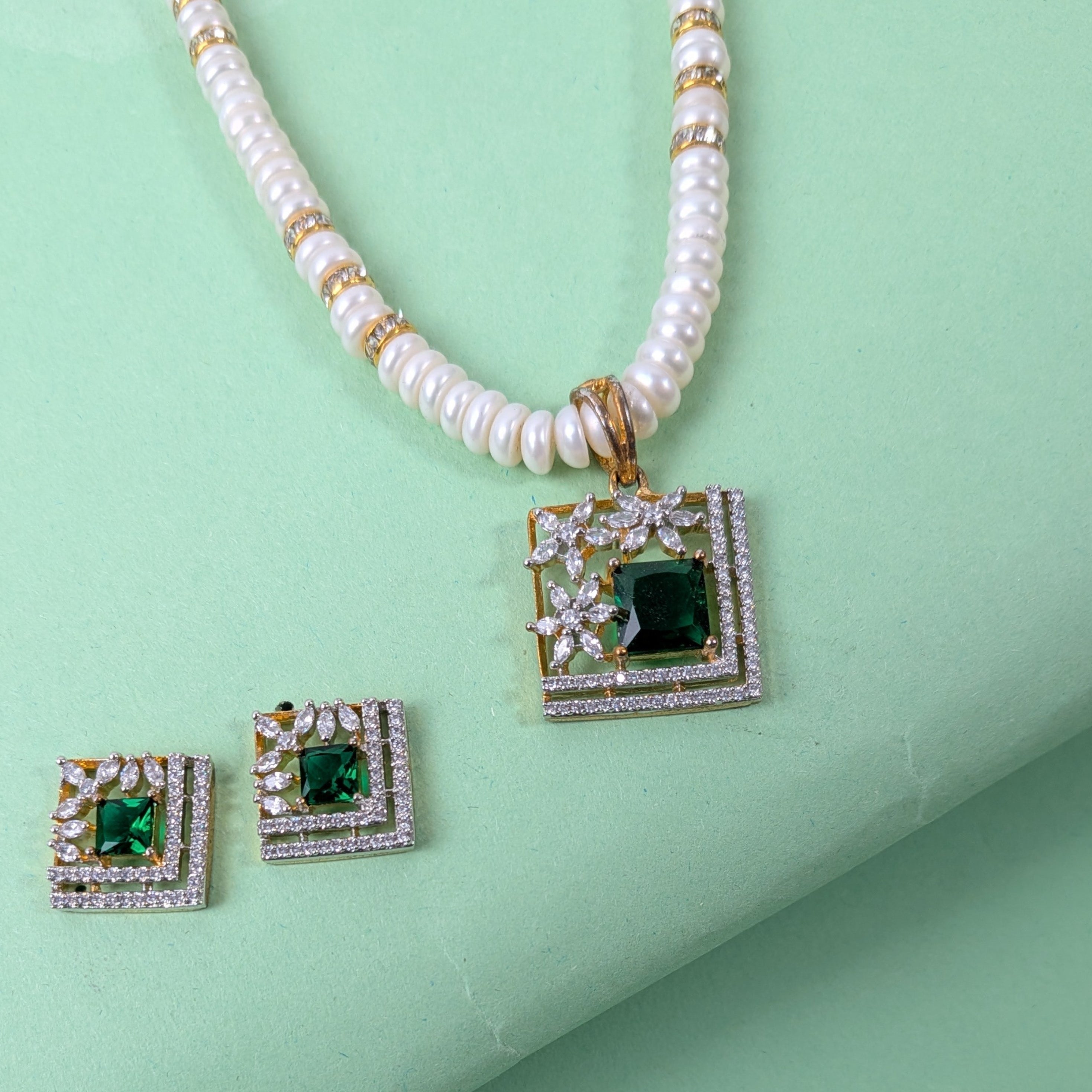 Pearls Necklace set