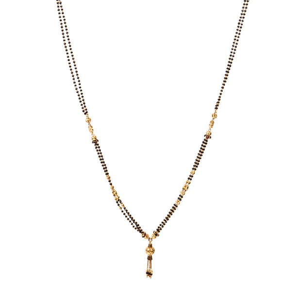 SHORT FANCY BLACK BEADS
