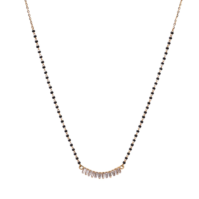 SHORT FANCY BLACK BEADS