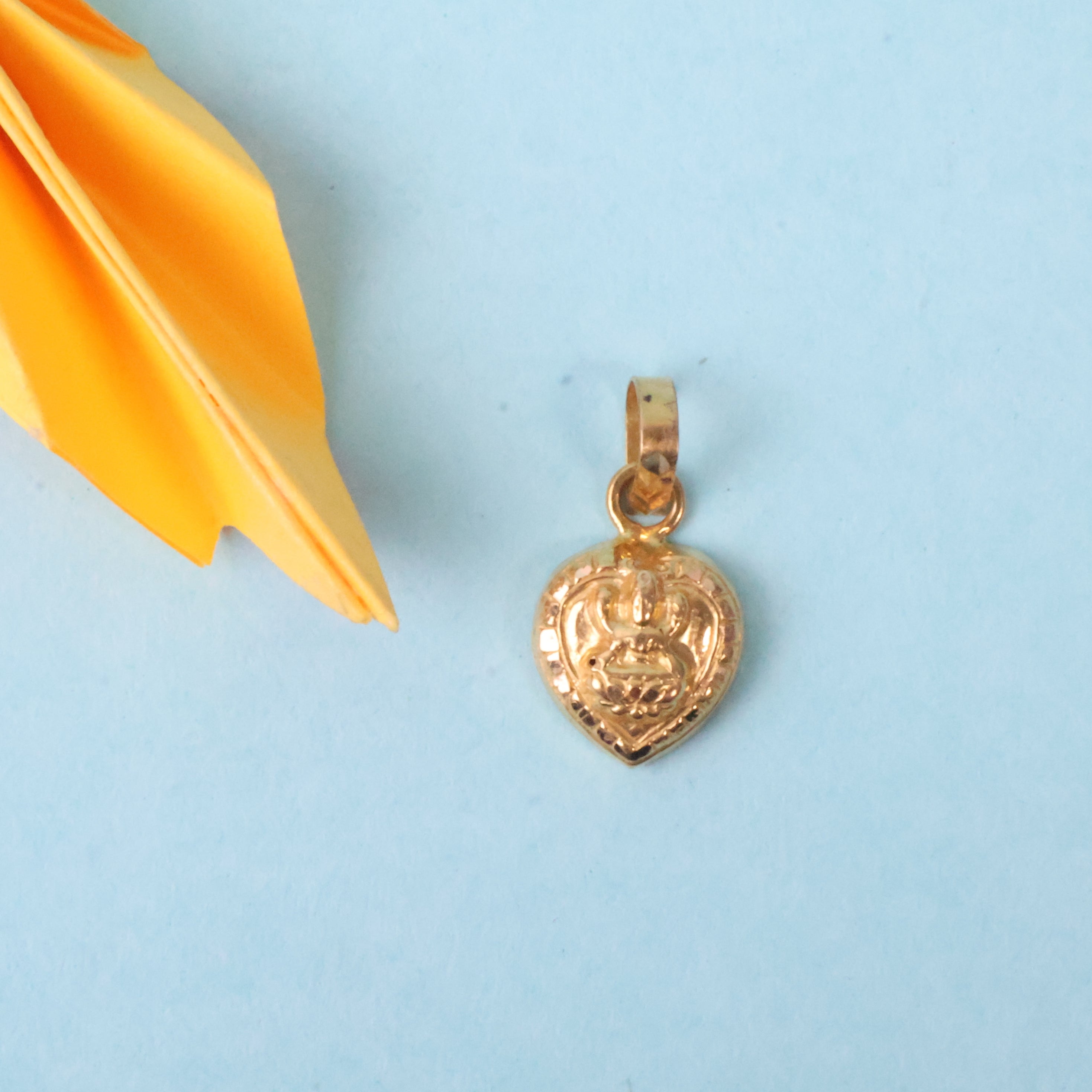 FANCY LOCKET