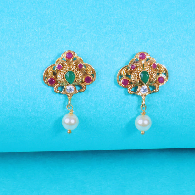 STONE EARRING