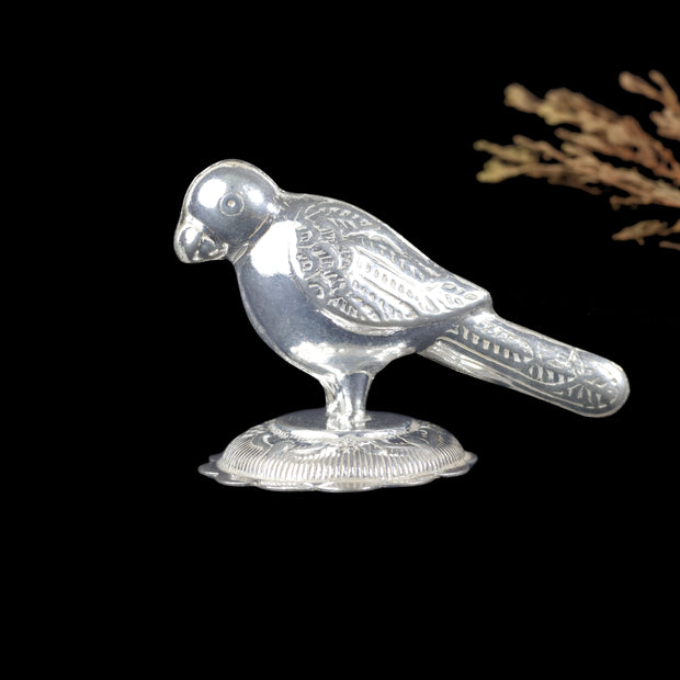 Silver Parrot Idol – Symbol of Love & Good Fortune