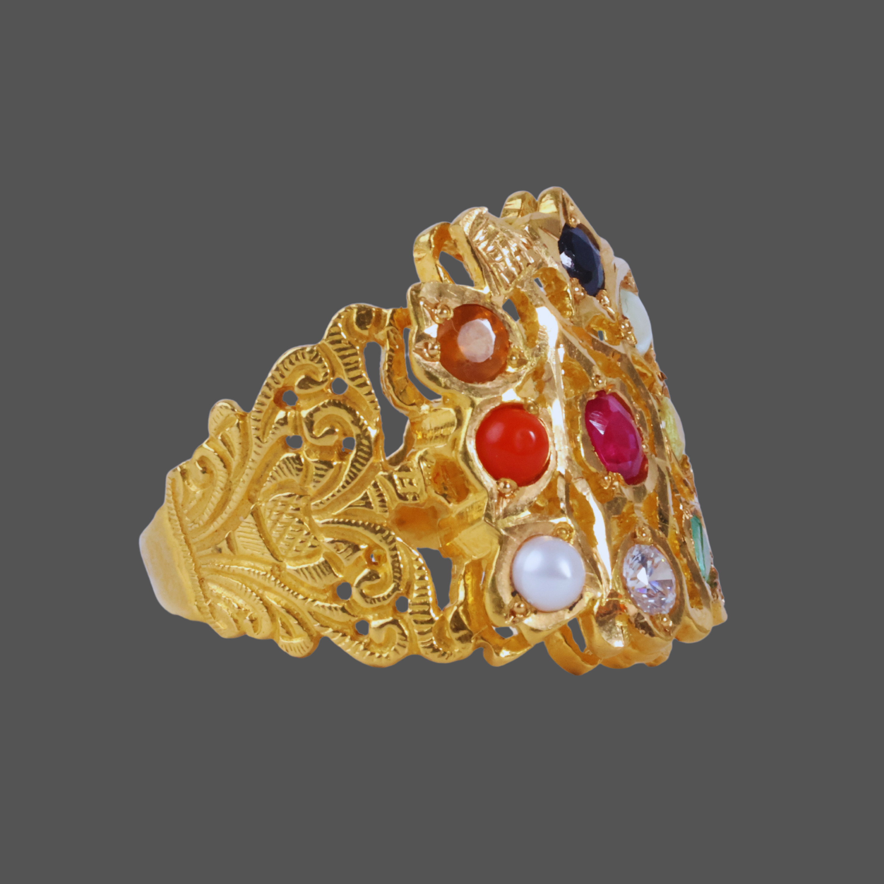 GENTS NAVRATHAN RING