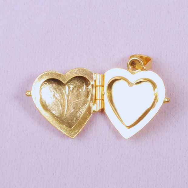 FANCY LOCKET