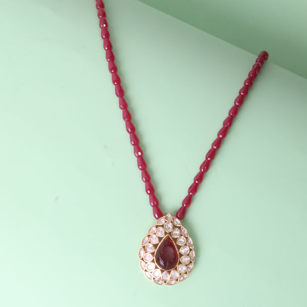 Elegant Ruby Bead Pendant Necklace