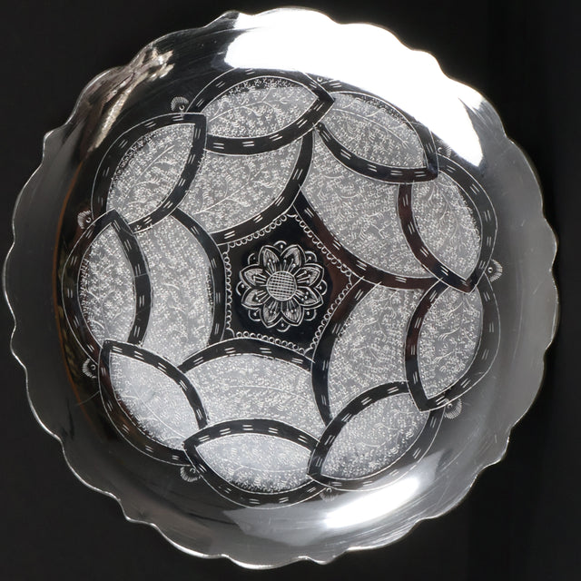 Vistharaku Silver Plate