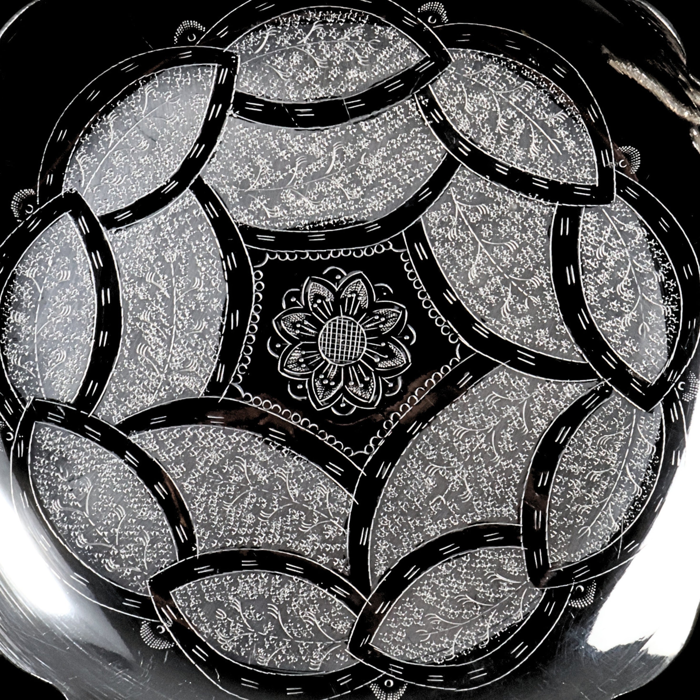 Vistharaku Silver Plate