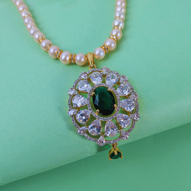 PEARLS LOCKE  SET