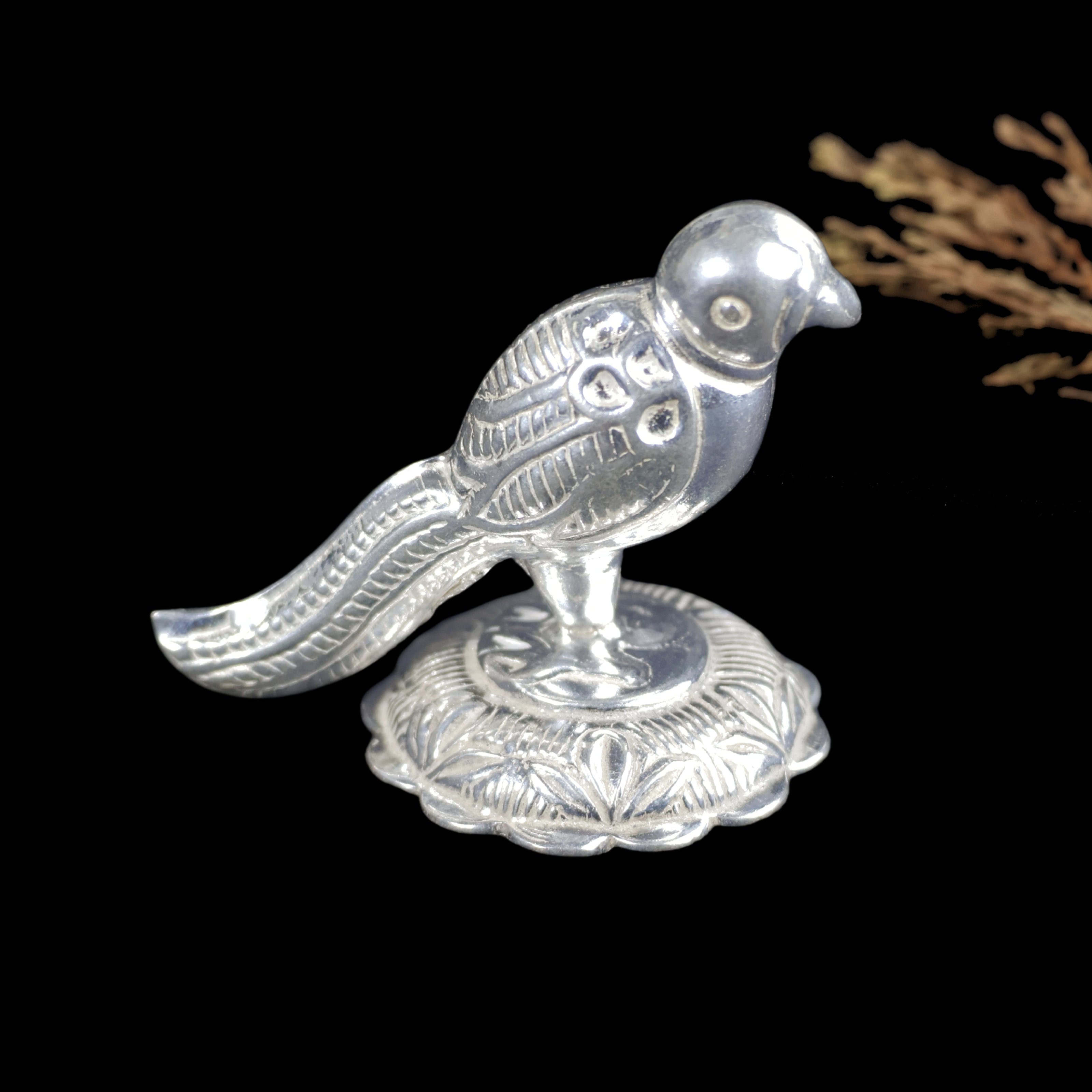 Silver Bird Idol – Symbol of Peace & Prosperity