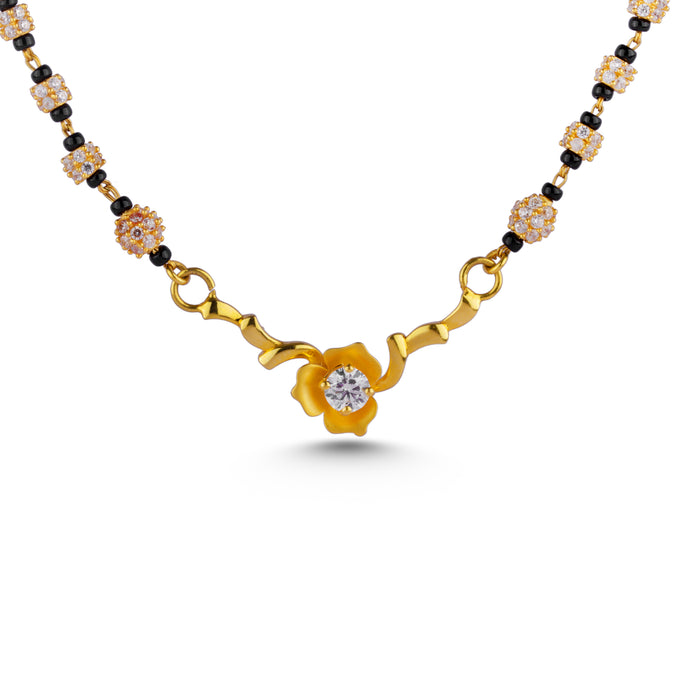 FANCY SHORT BLACKBEADS
