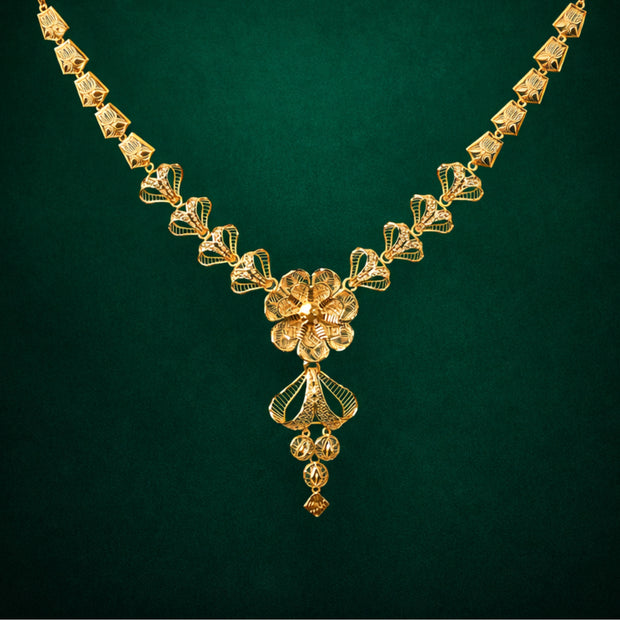 SHORT NECKLACE