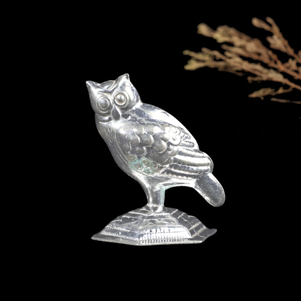Silver Owl Idol – Symbol of Wisdom & Prosperity
