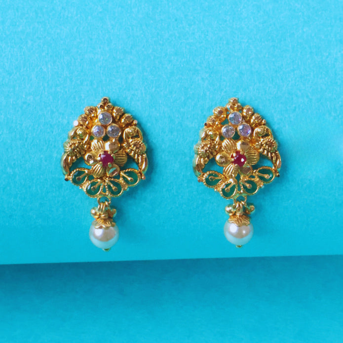 FANCY EARRING
