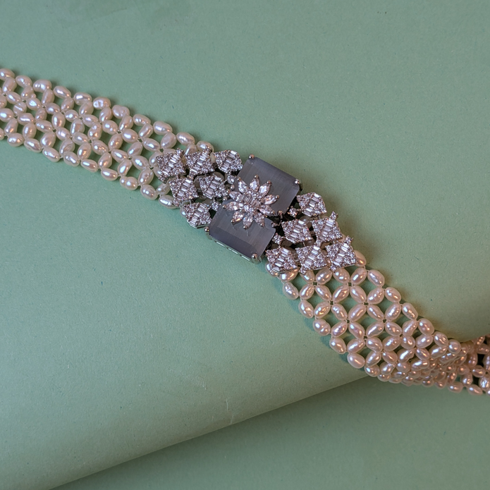 PEARLS NECKLACE SET