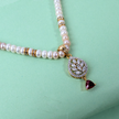 PEARLS LOCKET SET