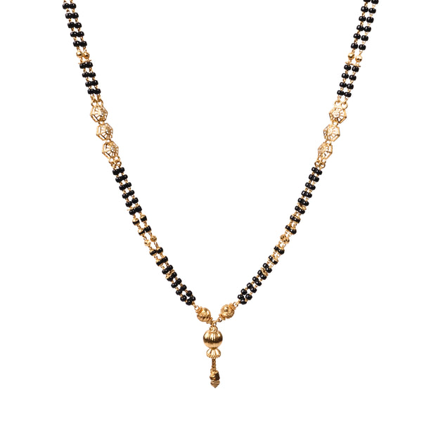 SHORT FANCY BLACK BEADS