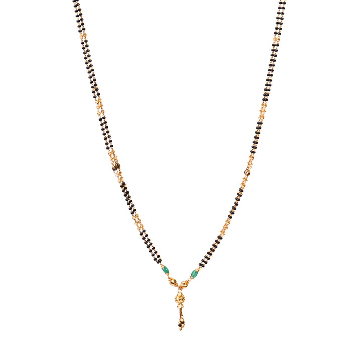 SHORT FANCY BLACK BEADS