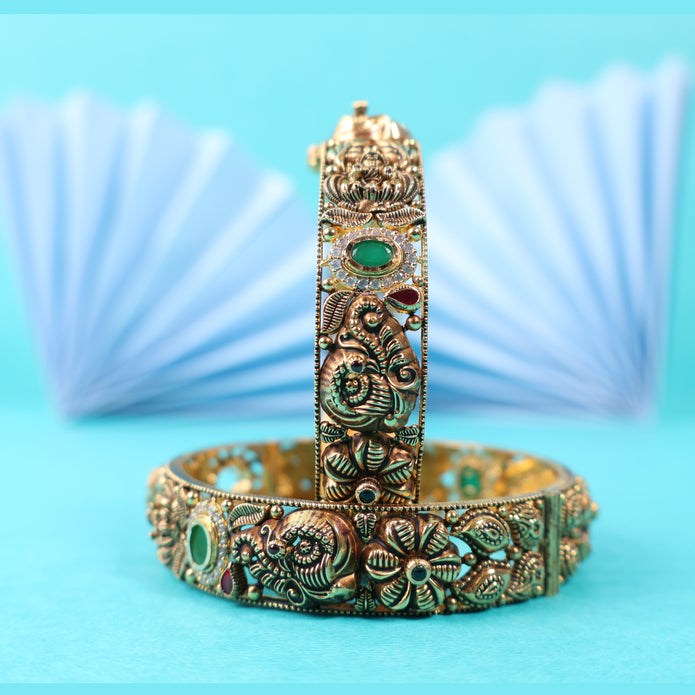 NAKSHI STONE KADA BANGLE