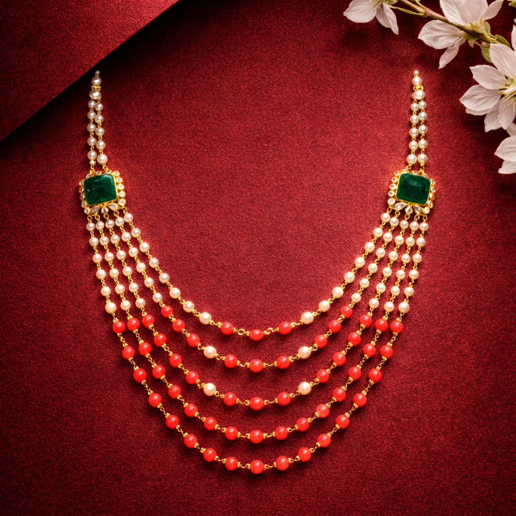 SHORT NECKLACE