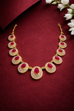 SHORT NECKLACE