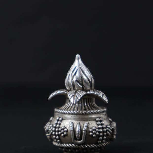 Traditional Silver Kalash with Coconut 92.5